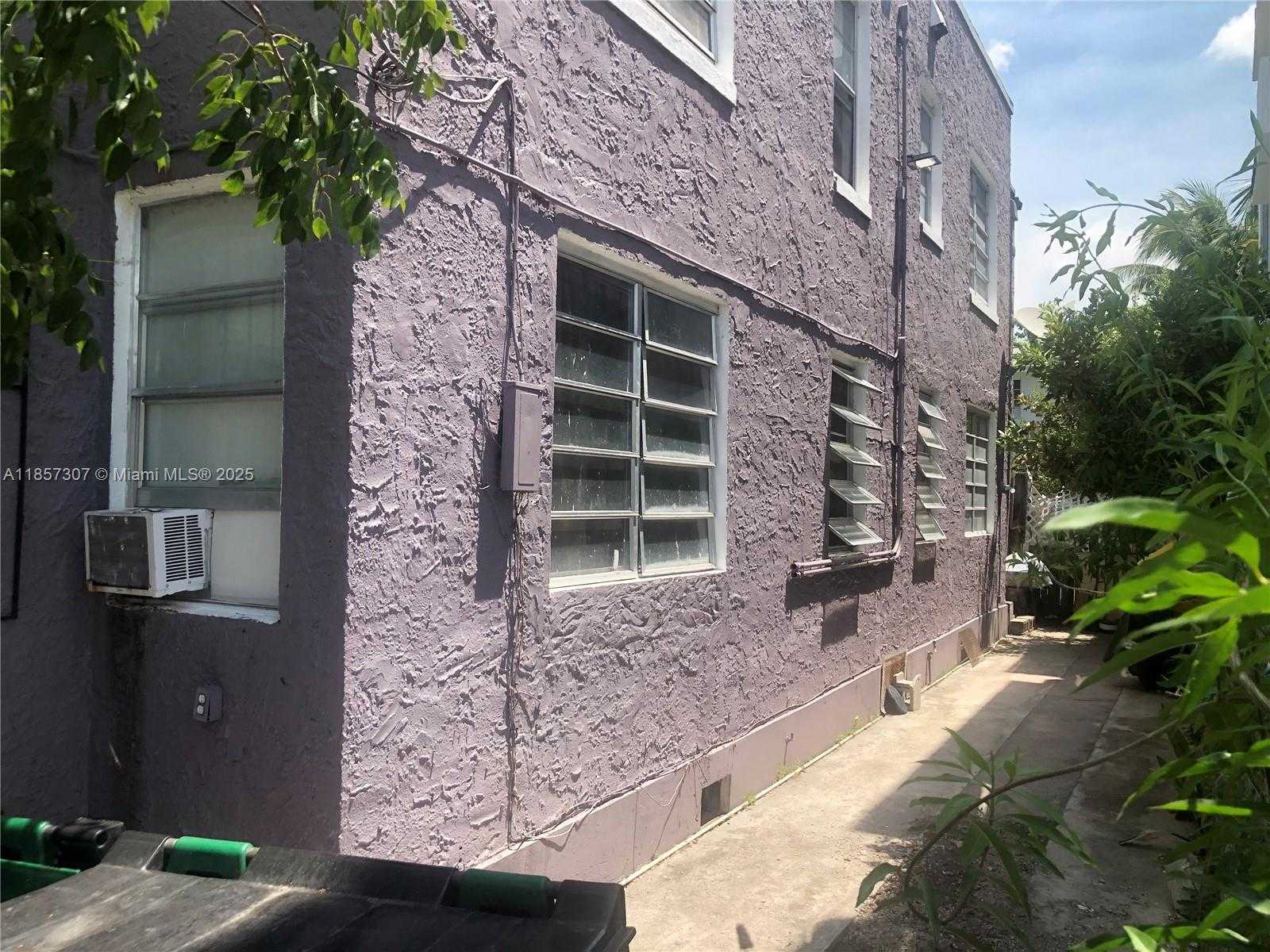 Small Image of 125 NORTH WEST 7TH AVE #6, Miami Number 11