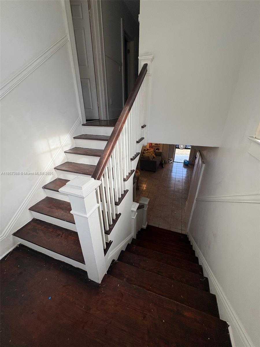 Small Image of 2619 SOUTH WEST 5TH ST, Miami Number 12