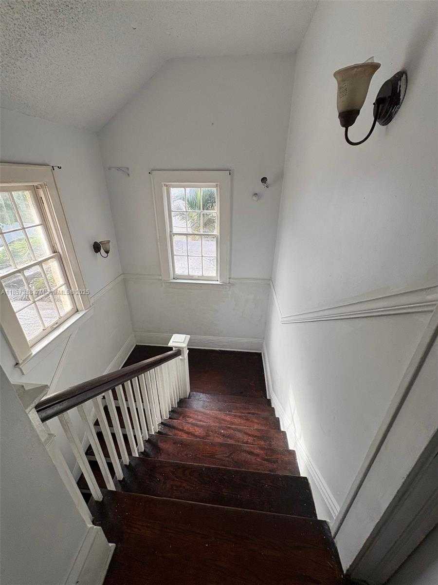 Small Image of 2619 SOUTH WEST 5TH ST, Miami Number 9