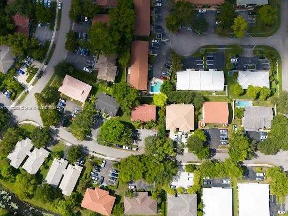 Small Image of 11550 NORTH WEST 36TH ST #4, Coral Springs Number 12