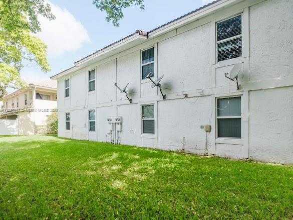 Small Image of 11550 NORTH WEST 36TH ST #4, Coral Springs Number 35