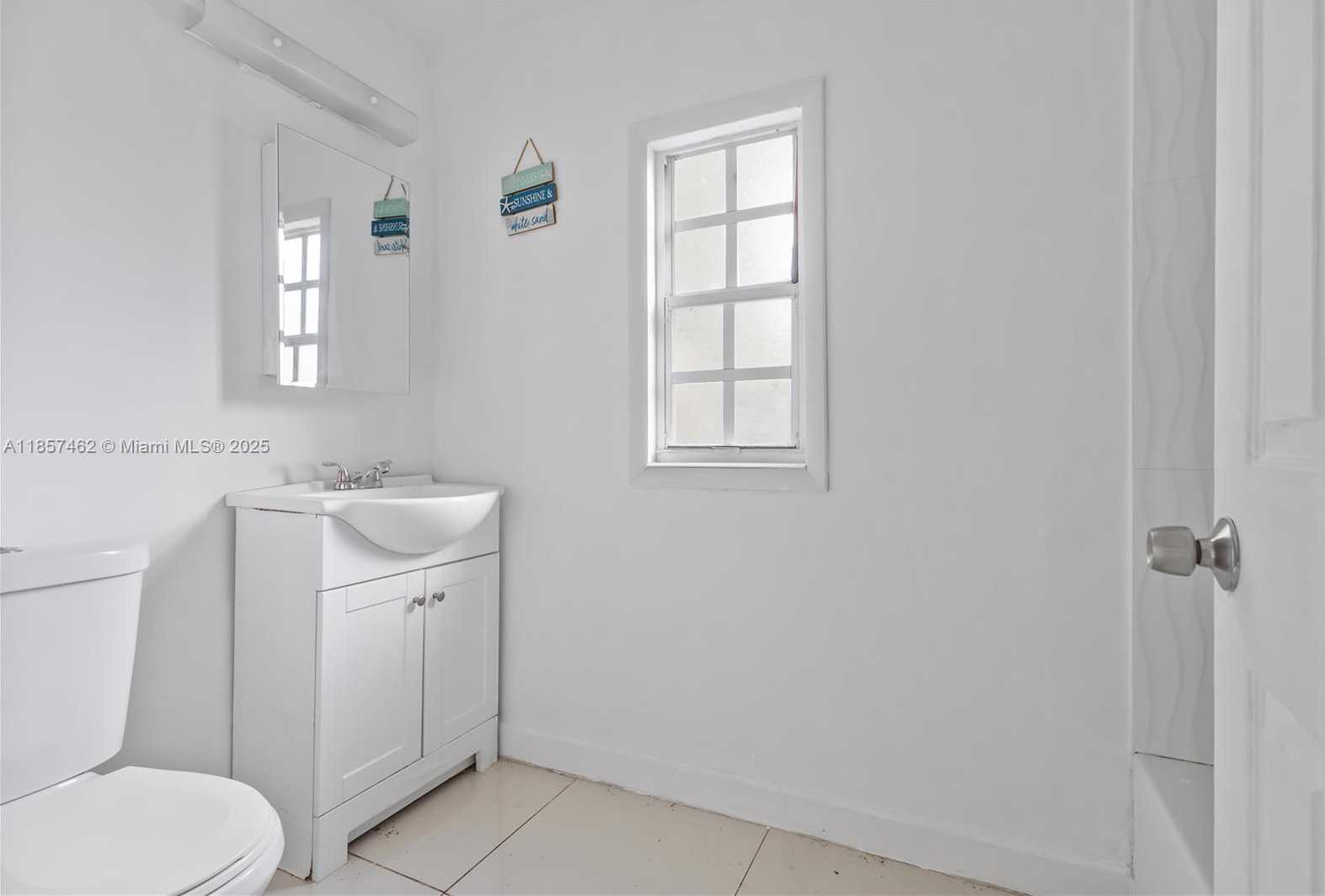 Small Image of 2367 SOUTH WEST 19TH ST, Miami Number 22