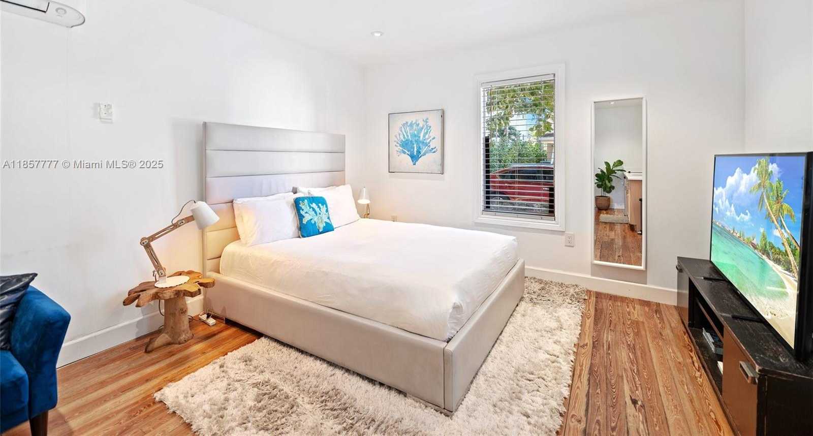 Small Image of 36 PHOENETIA AVE #6, Coral Gables Number 39