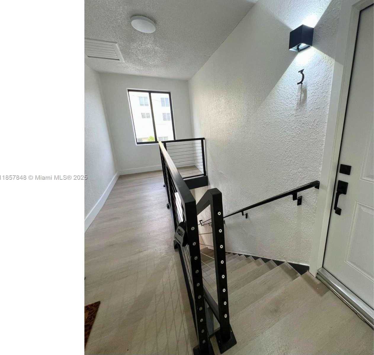 Small Image of 1376 NORTH WEST 35TH ST #4, Miami Number 19