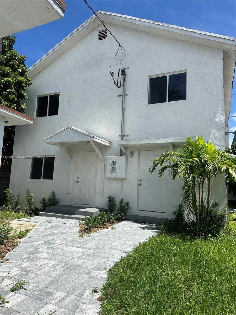 Small Image of 3123 NORTH WEST 22ND CT #4, Miami Number 2