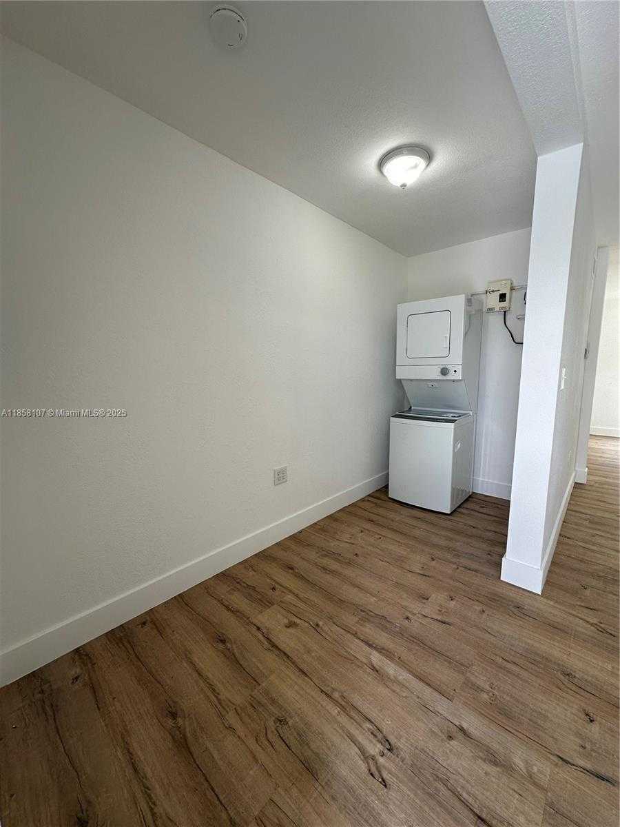 Small Image of 3123 NORTH WEST 22ND CT #4, Miami Number 6