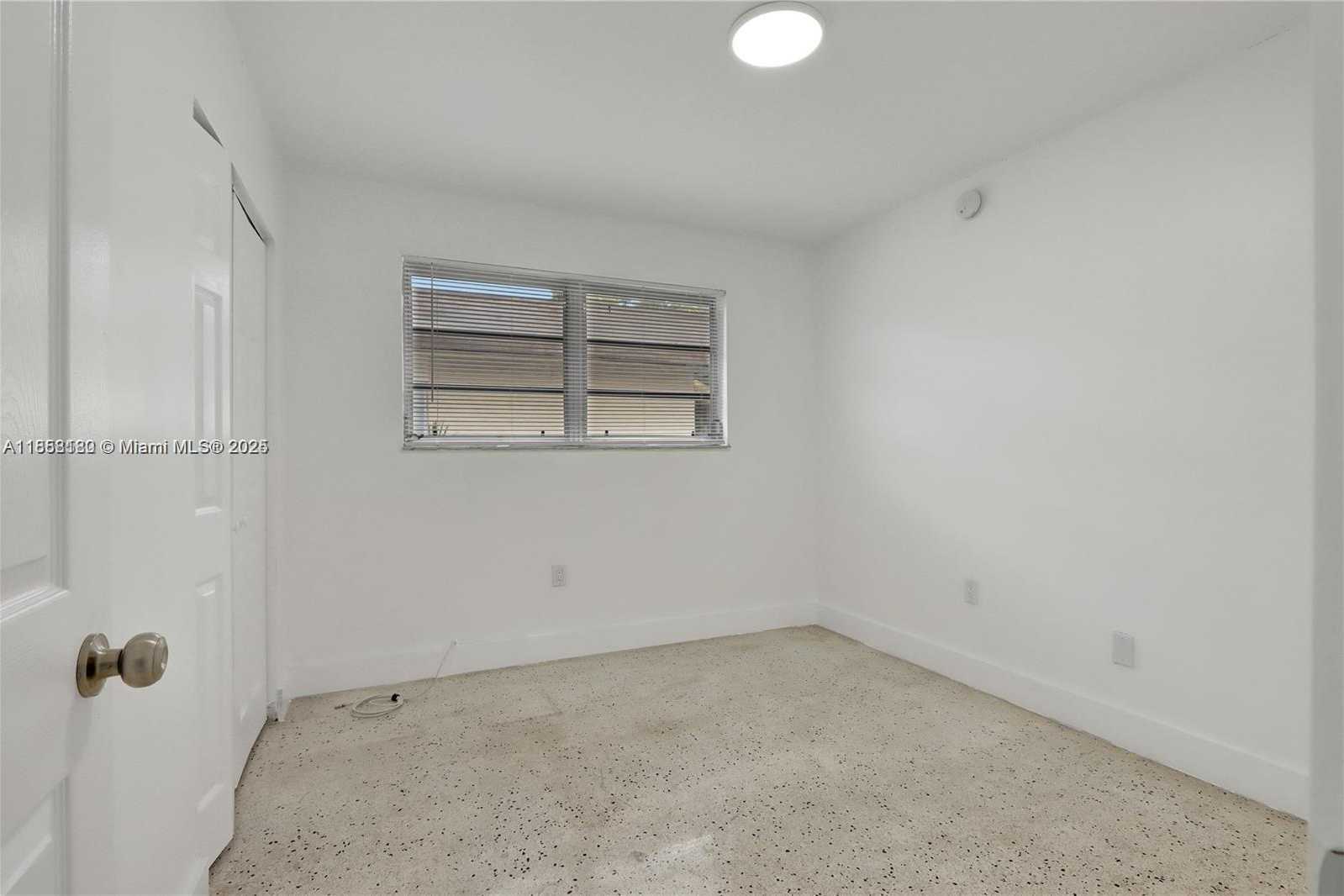 Small Image of 1927 NORTH WEST 20TH AVE, Miami Number 10