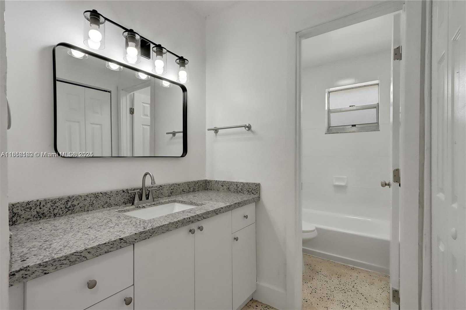 Small Image of 1927 NORTH WEST 20TH AVE, Miami Number 7