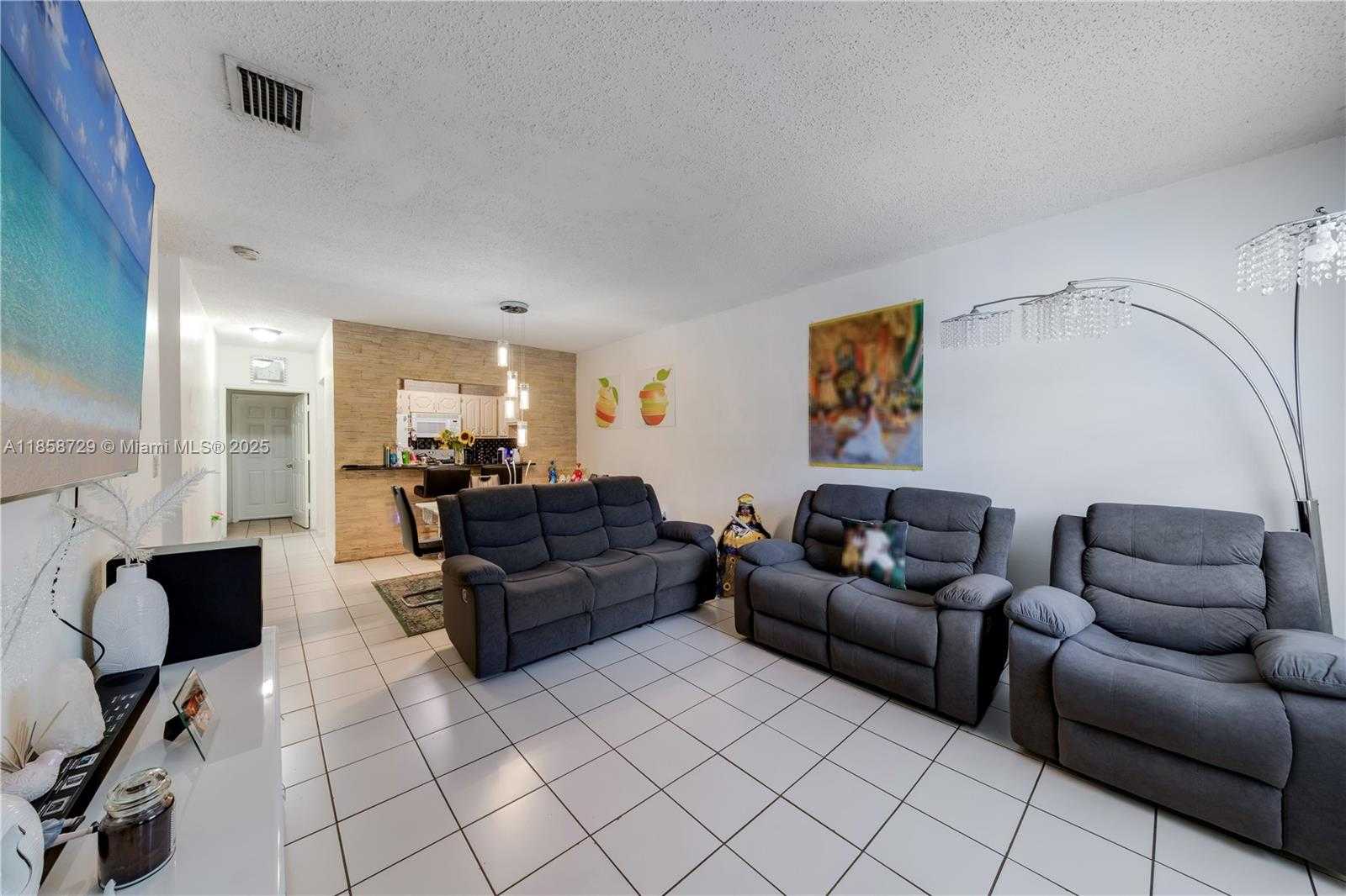 Small Image of 190 EAST 16TH ST #2, Hialeah Number 10