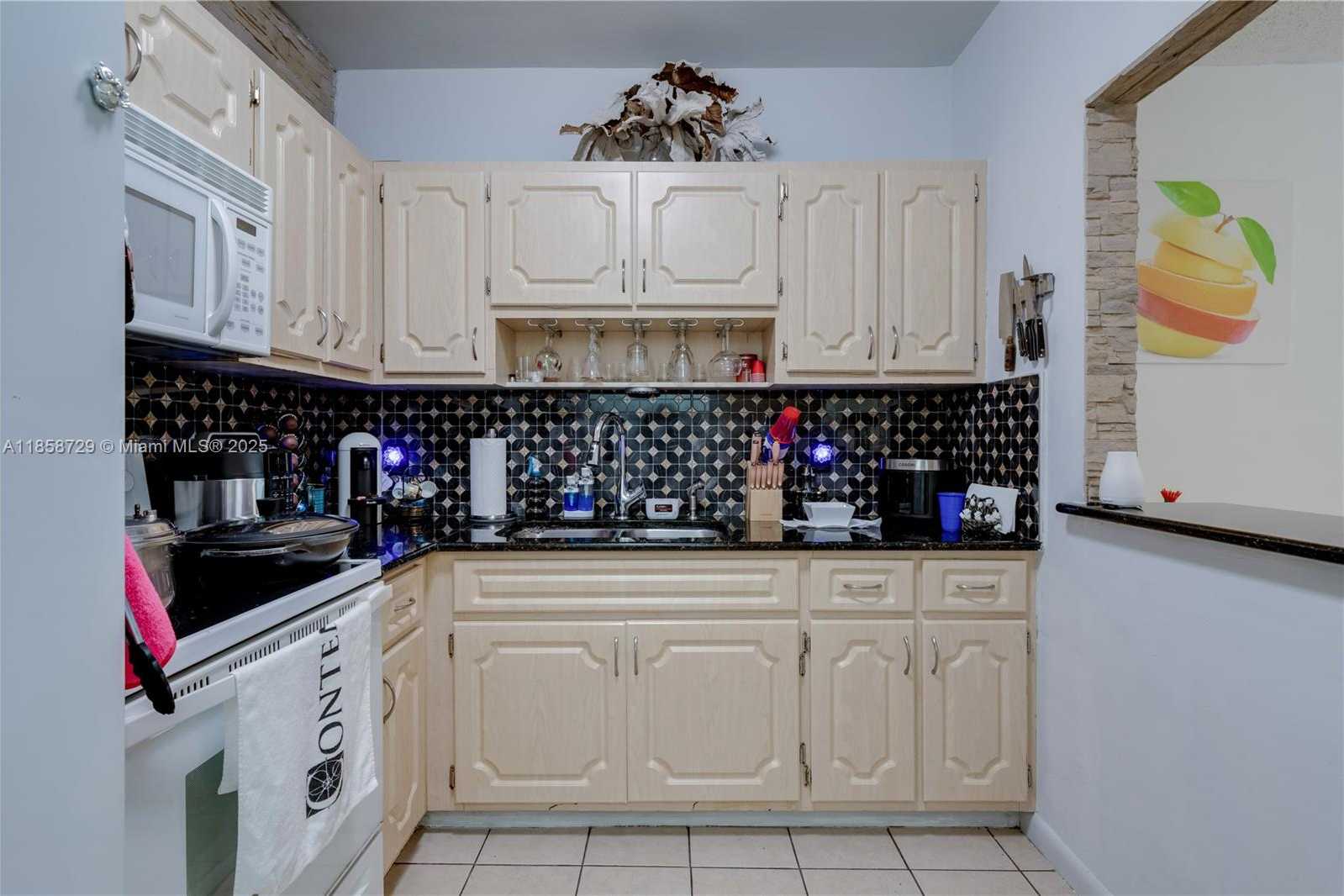 Small Image of 190 EAST 16TH ST #2, Hialeah Number 12