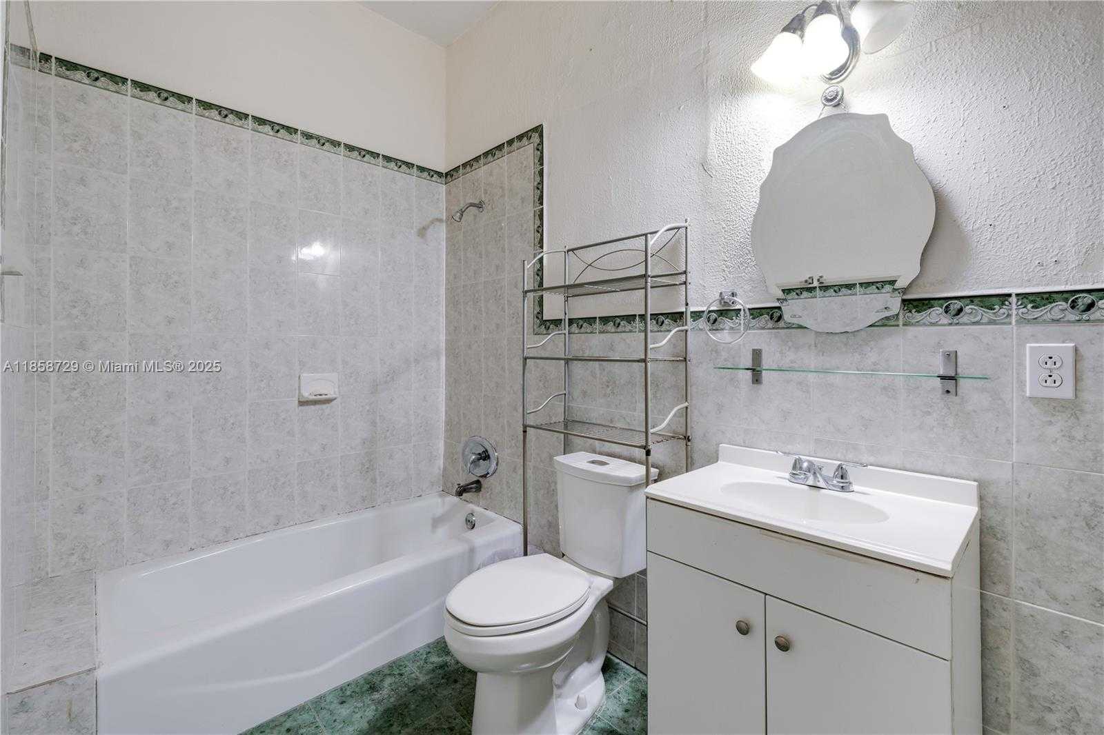 Small Image of 190 EAST 16TH ST #2, Hialeah Number 32