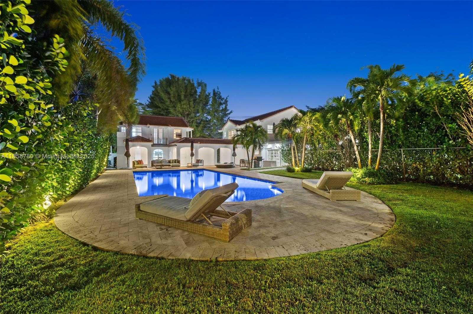 Small Image of 321 SOUTH WEST 1ST AVE #2, Boynton Beach Number 12