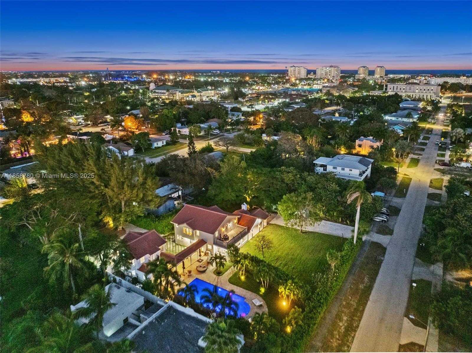 Small Image of 321 SOUTH WEST 1ST AVE #2, Boynton Beach Number 14
