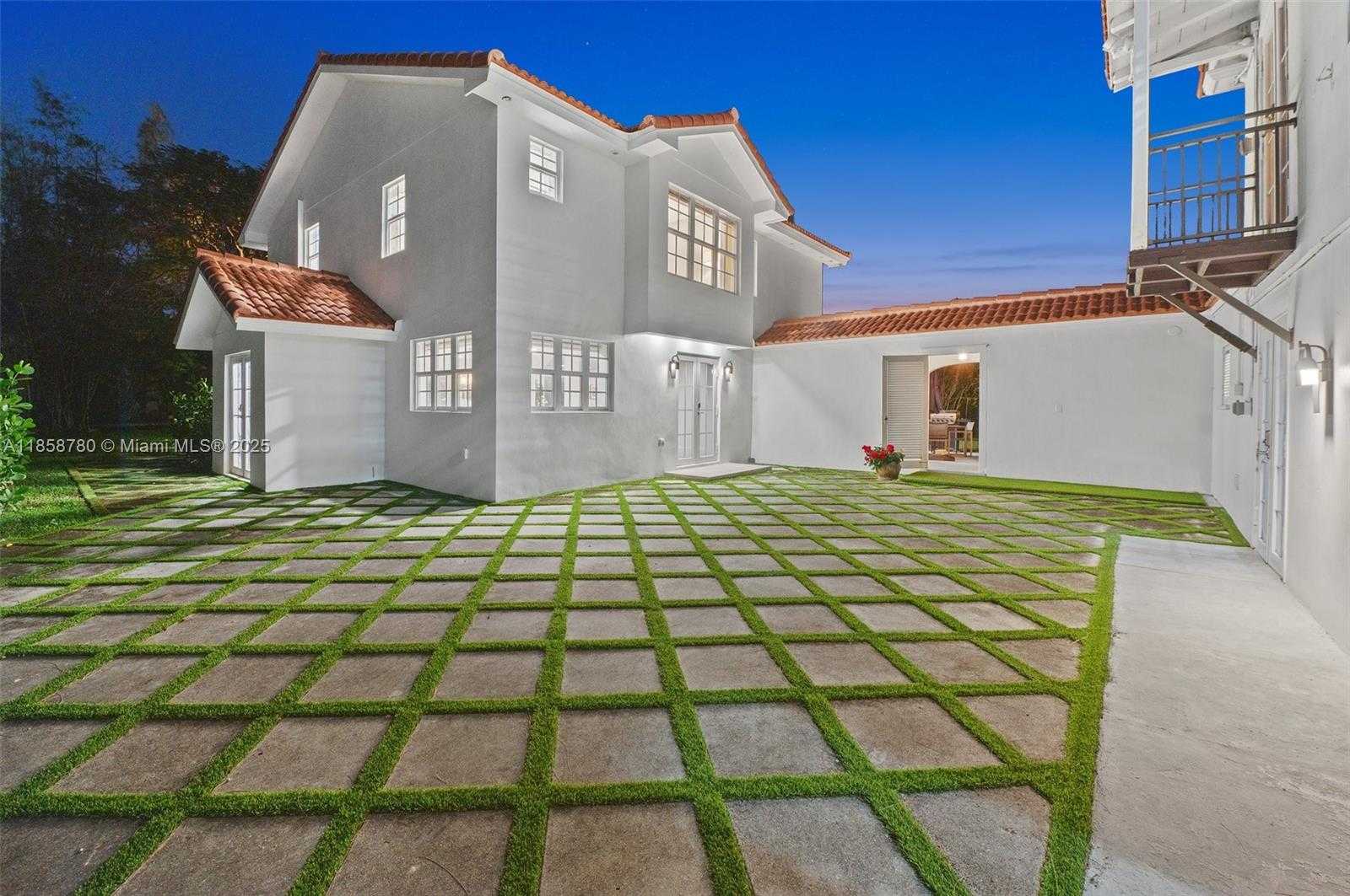 Small Image of 321 SOUTH WEST 1ST AVE #2, Boynton Beach Number 22