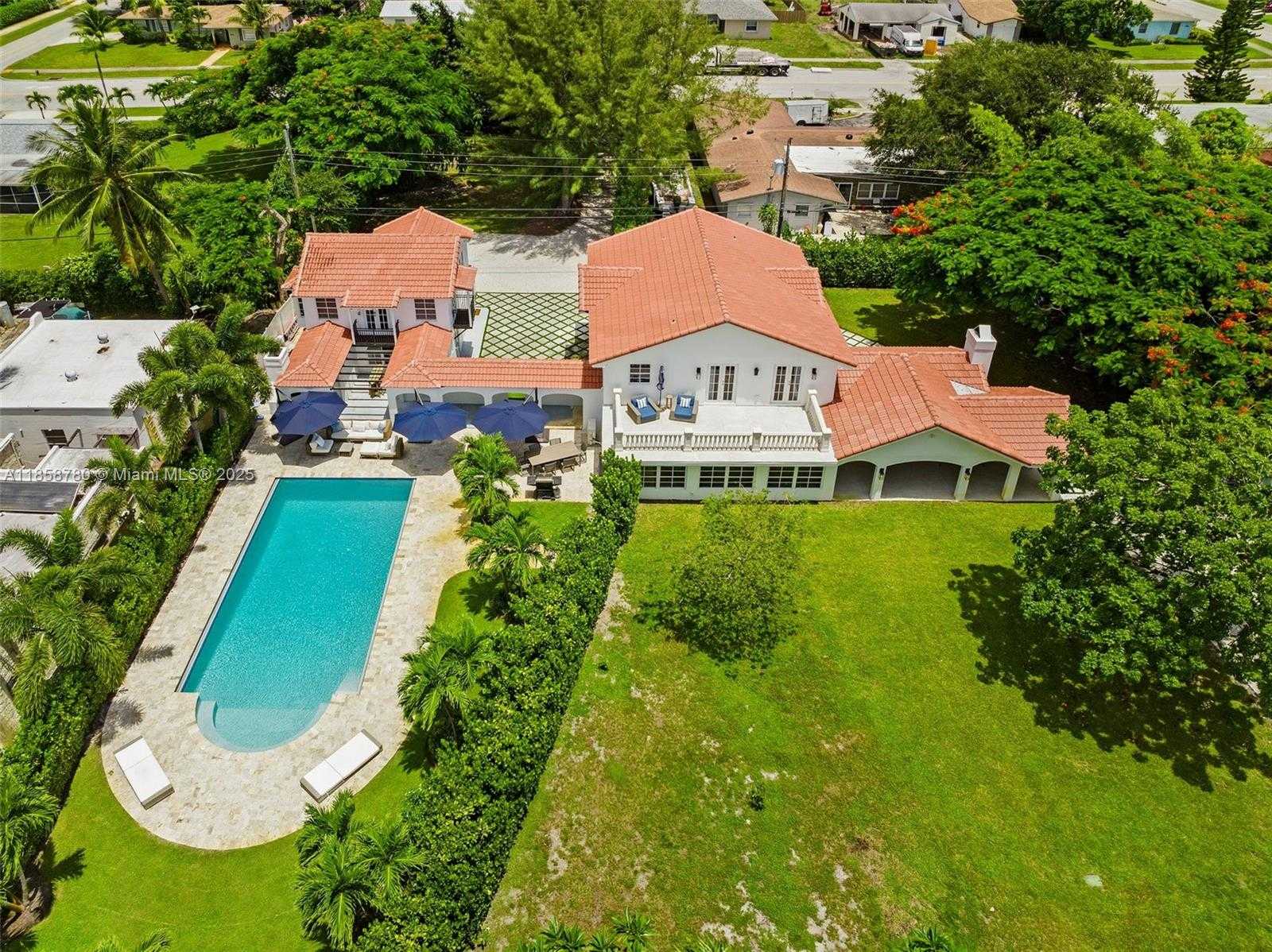 Small Image of 321 SOUTH WEST 1ST AVE #2, Boynton Beach Number 4