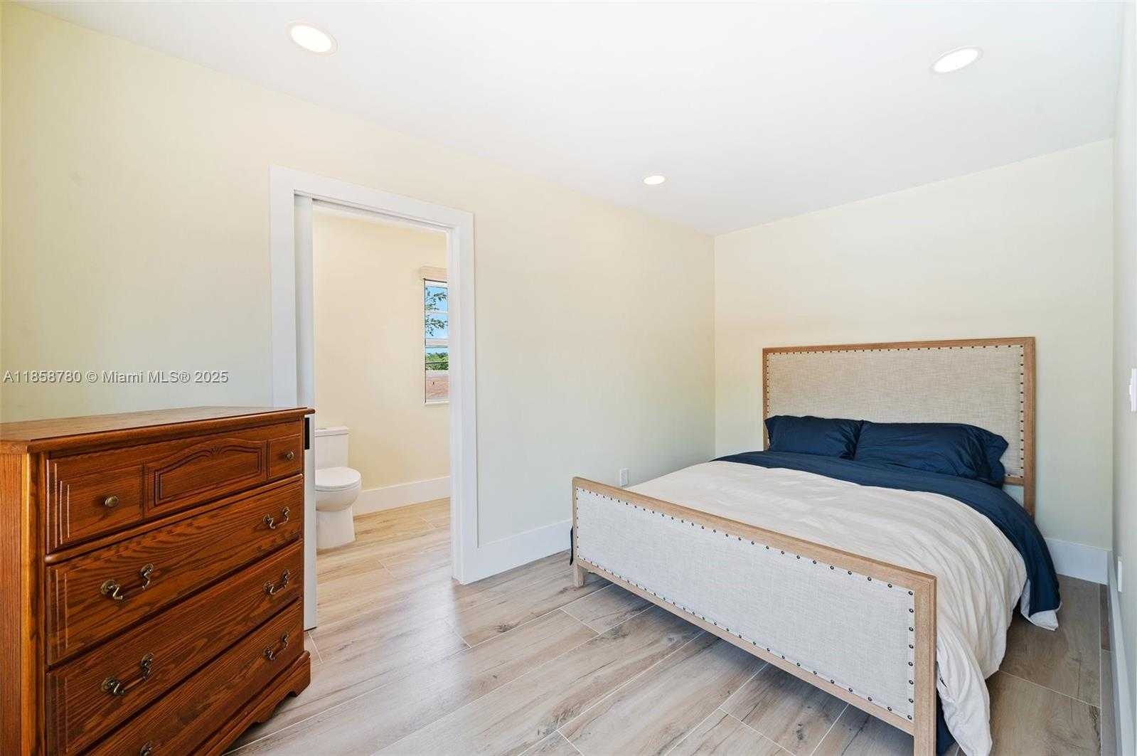 Small Image of 321 SOUTH WEST 1ST AVE #2, Boynton Beach Number 47