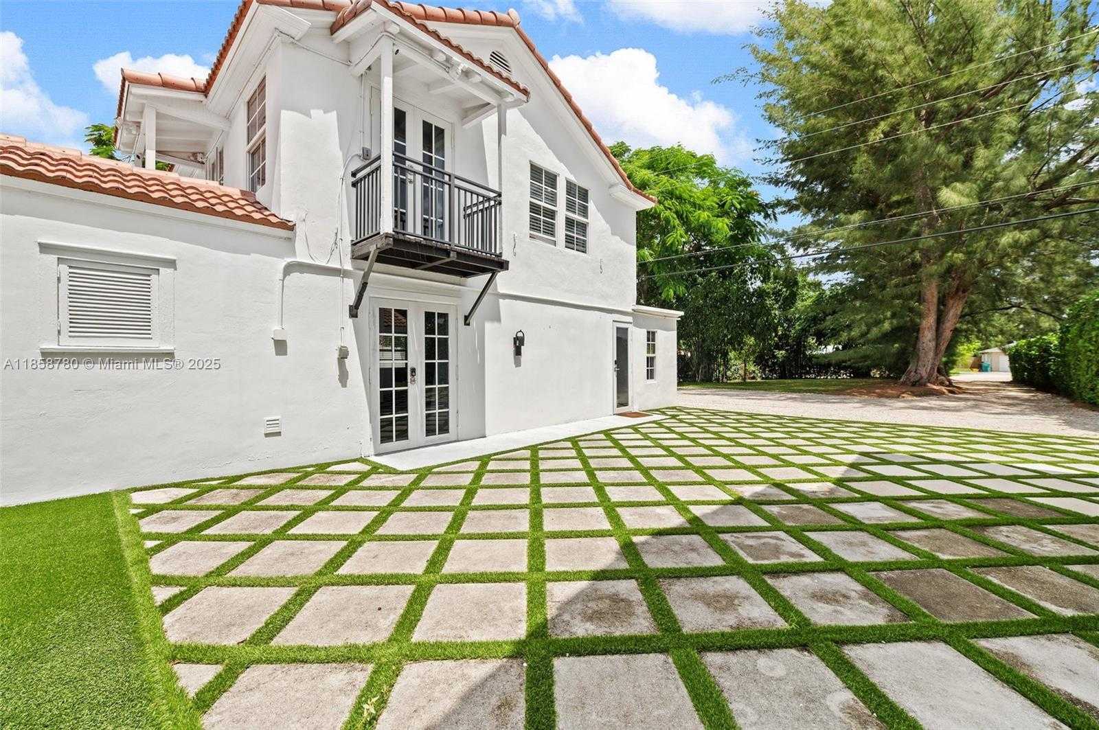 Small Image of 321 SOUTH WEST 1ST AVE #2, Boynton Beach Number 52
