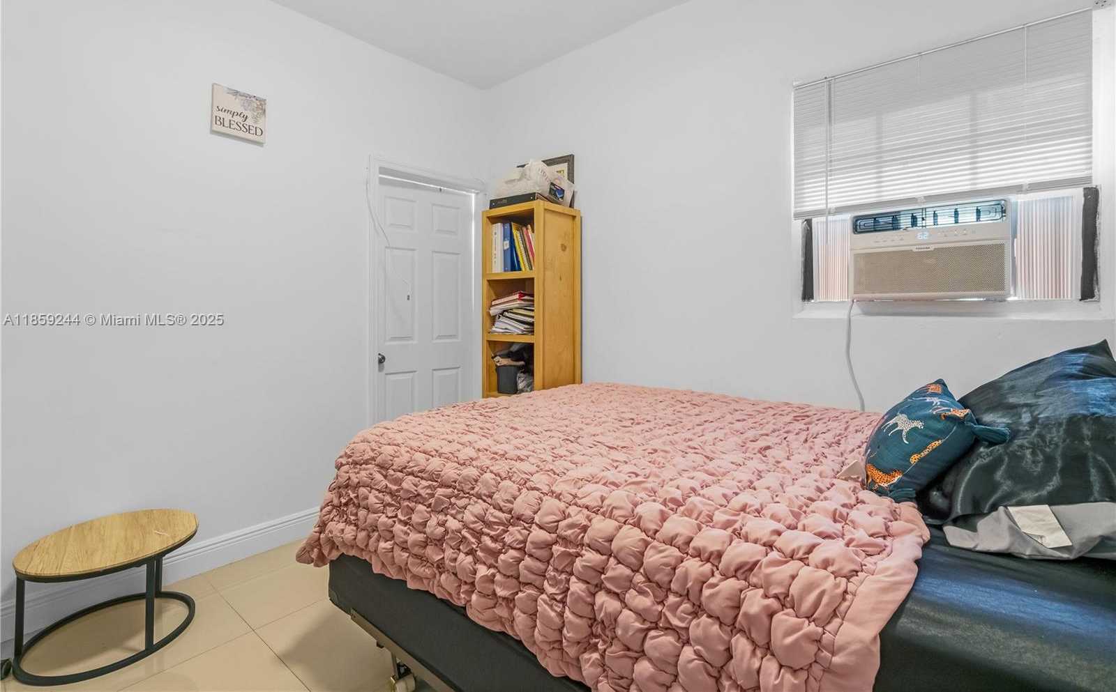 Small Image of 2128 CLEVELAND ST #2, Hollywood Number 17