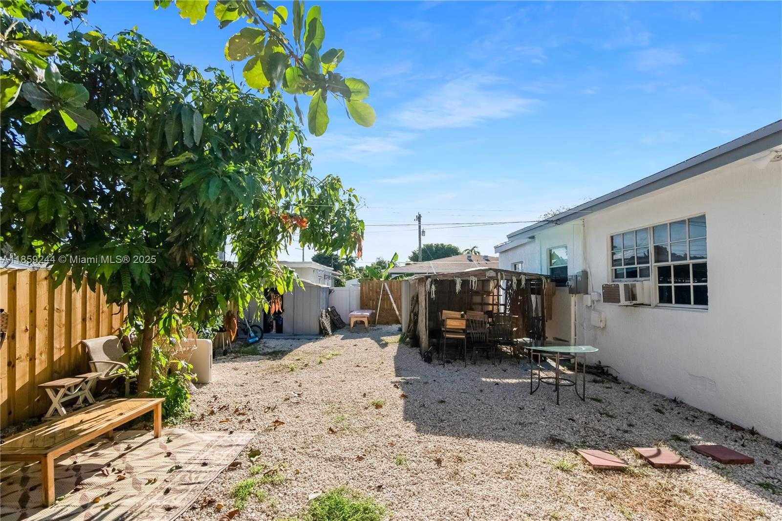 Small Image of 2128 CLEVELAND ST #2, Hollywood Number 52