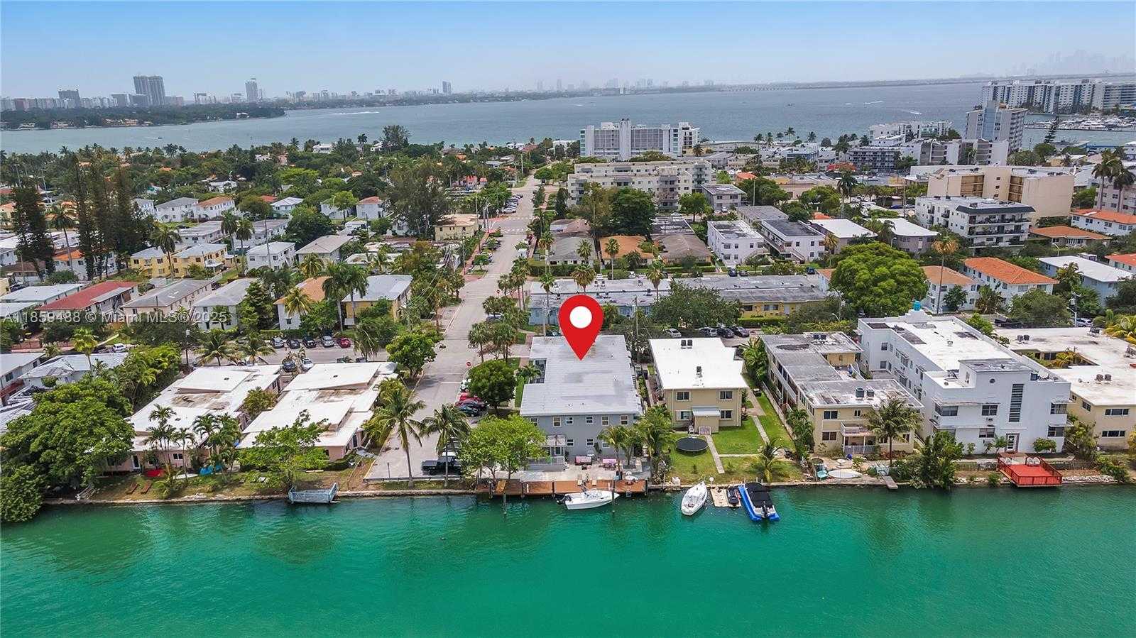 Small Image of 1905 CALAIS DR #8, Miami Beach Number 4