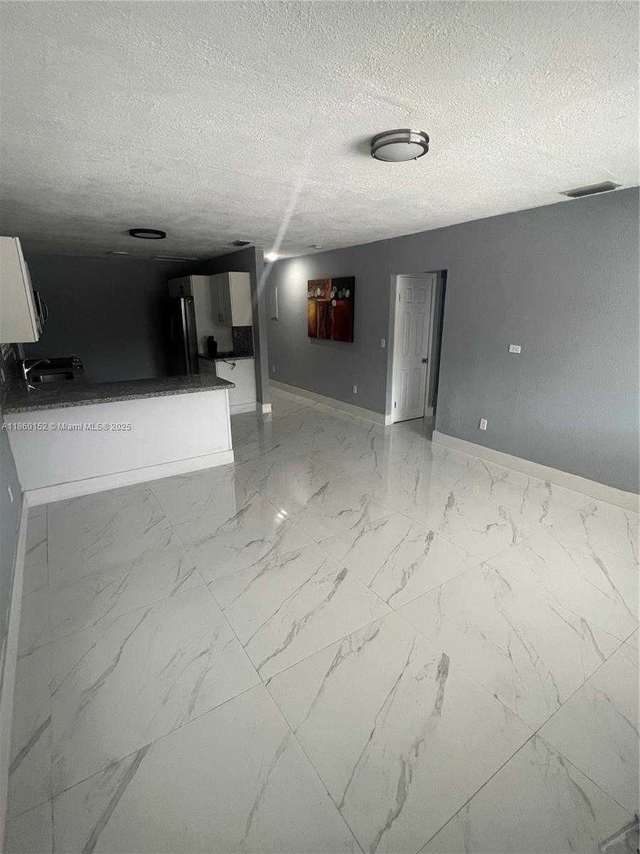 Small Image of 3285 NORTH WEST 92ND ST #2, Miami Number 12