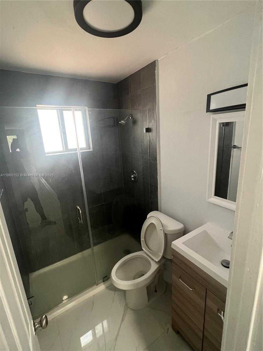 Small Image of 3285 NORTH WEST 92ND ST #2, Miami Number 6