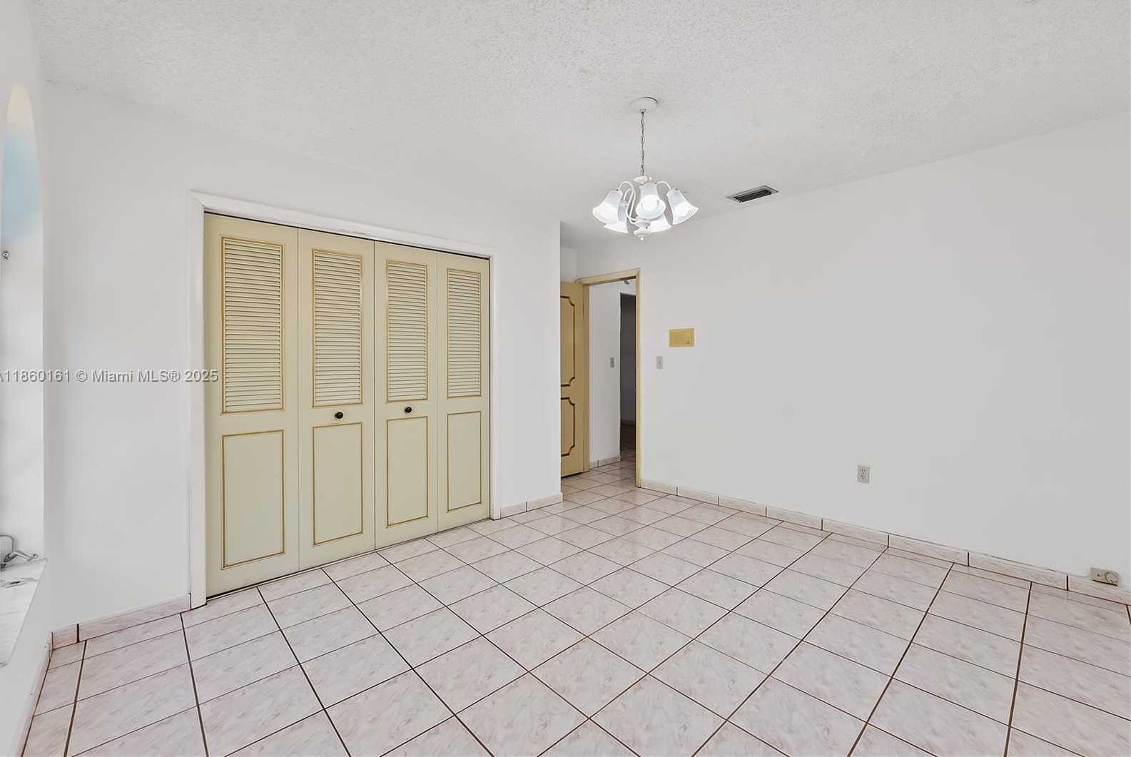 Small Image of 1712 SOUTH WEST 13 #2, Miami Number 20