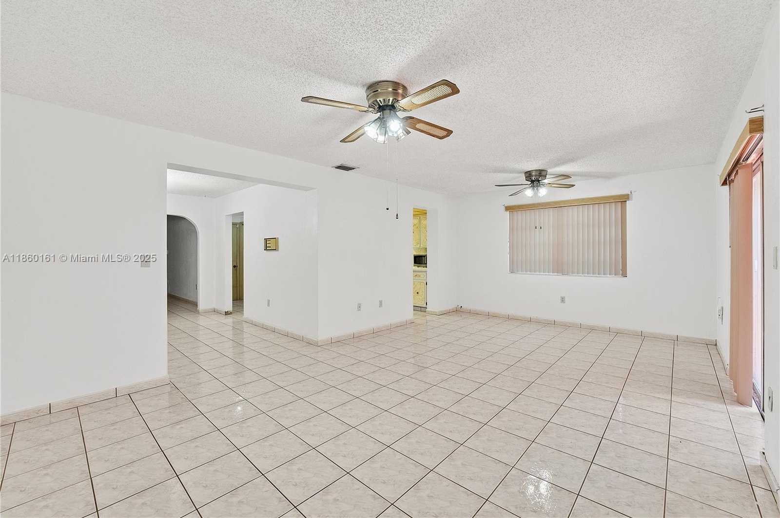 Small Image of 1712 SOUTH WEST 13 #2, Miami Number 7