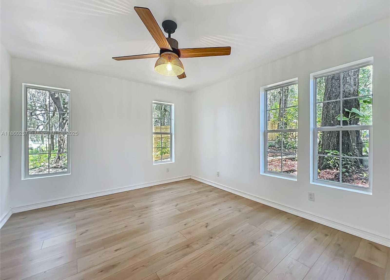 Small Image of 8781 S LAKESHORE DRIVE FLORAL CITY #2, Other City - In The State Of Florida Number 17