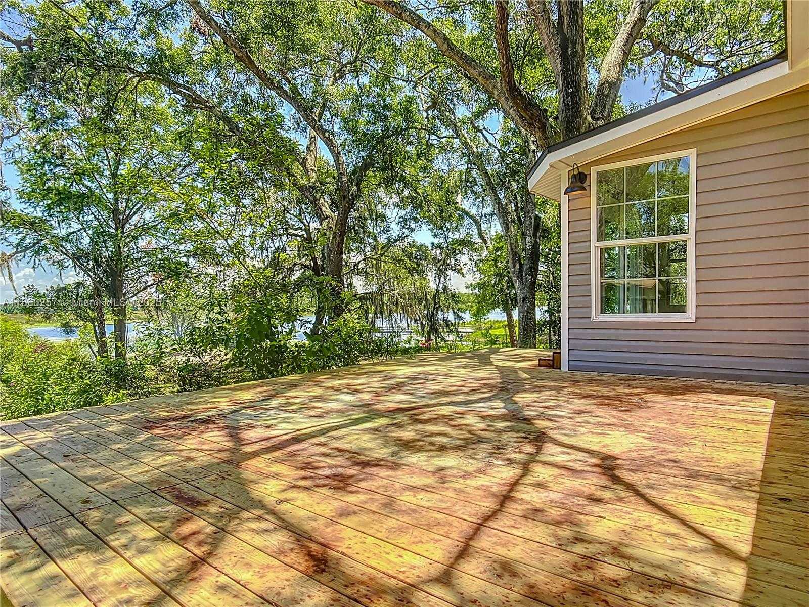 Small Image of 8781 S LAKESHORE DRIVE FLORAL CITY #2, Other City - In The State Of Florida Number 27