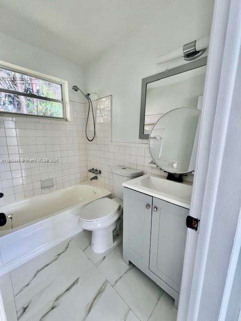 Small Image of 4951 SOUTH WEST 26TH AVE, Dania Beach Number 10