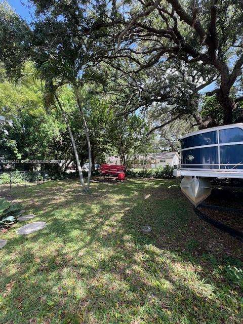 Small Image of 4951 SOUTH WEST 26TH AVE, Dania Beach Number 31