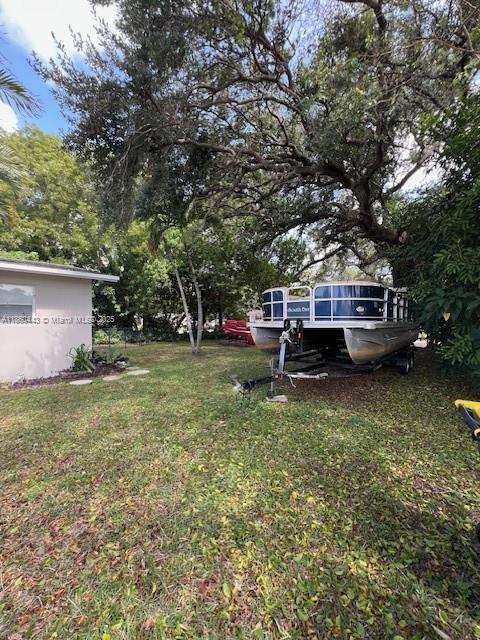 Small Image of 4951 SOUTH WEST 26TH AVE, Dania Beach Number 33