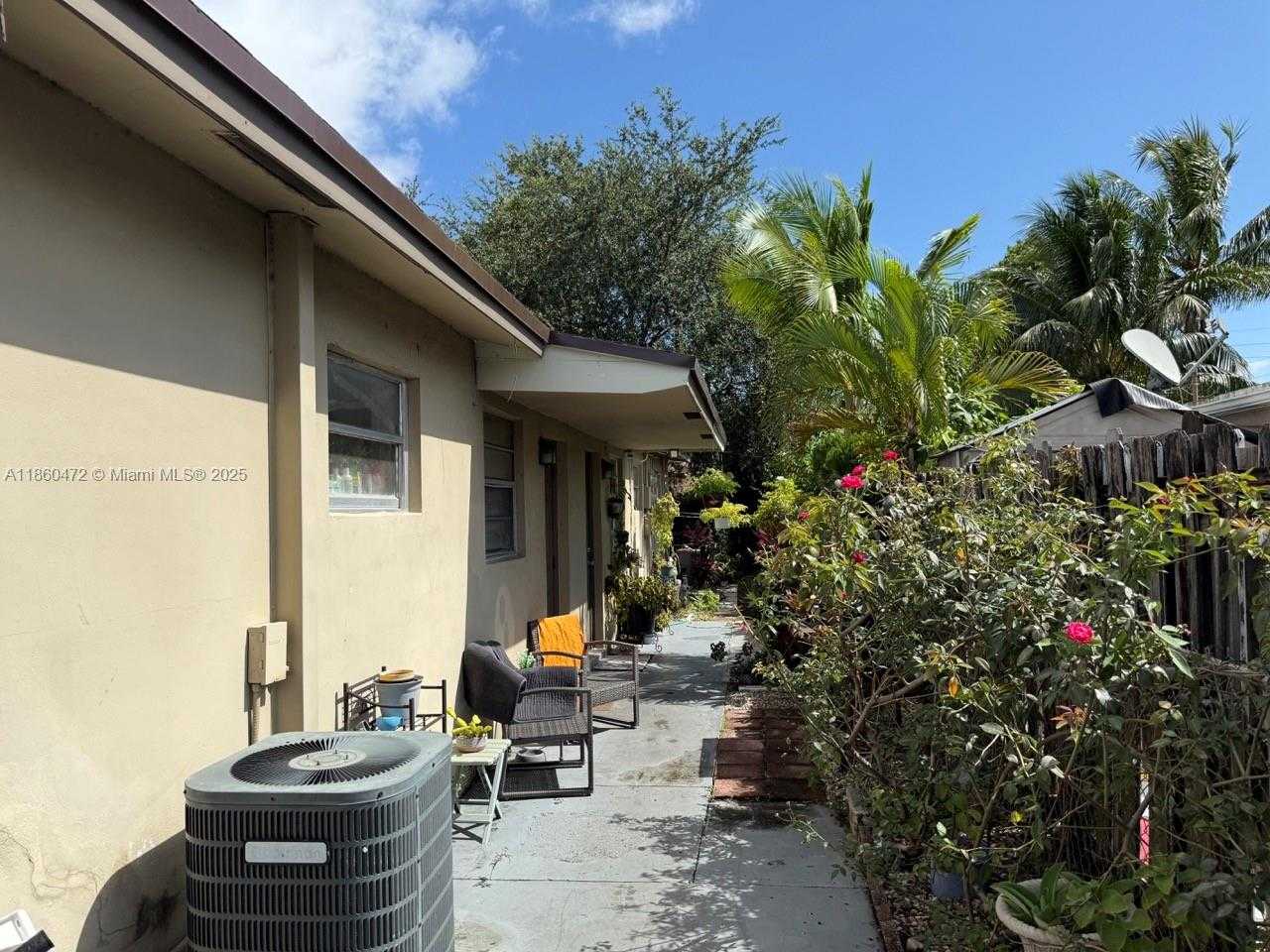 Small Image of 4123 SOUTH WEST 21ST ST, Fort Lauderdale Number 5