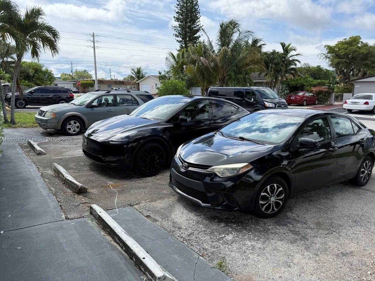 Small Image of 4123 SOUTH WEST 21ST ST, Fort Lauderdale Number 7