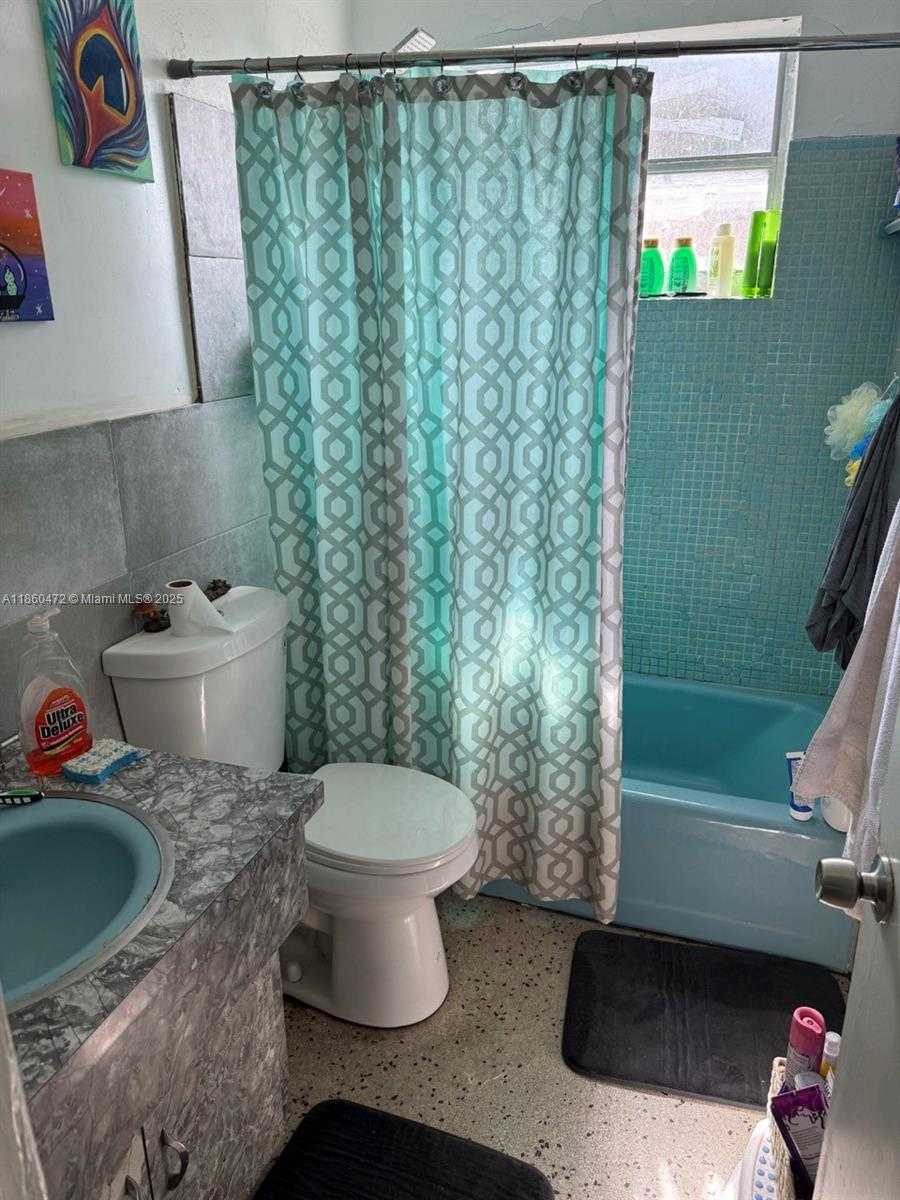 Small Image of 4123 SOUTH WEST 21ST ST, Fort Lauderdale Number 8