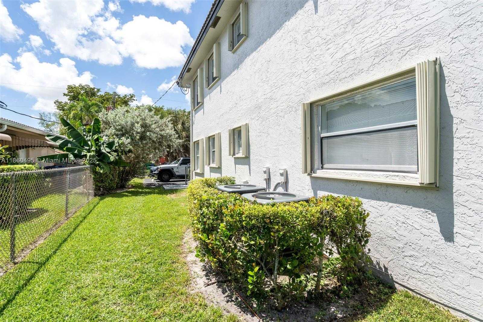 Small Image of 7901 NORTH WEST 44TH CT, Coral Springs Number 4
