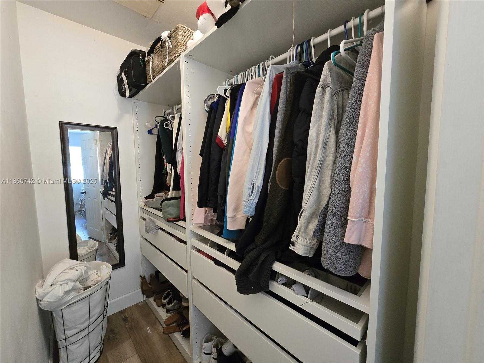 Small Image of 2281 NORTH EAST 173RD ST #2, North Miami Beach Number 10