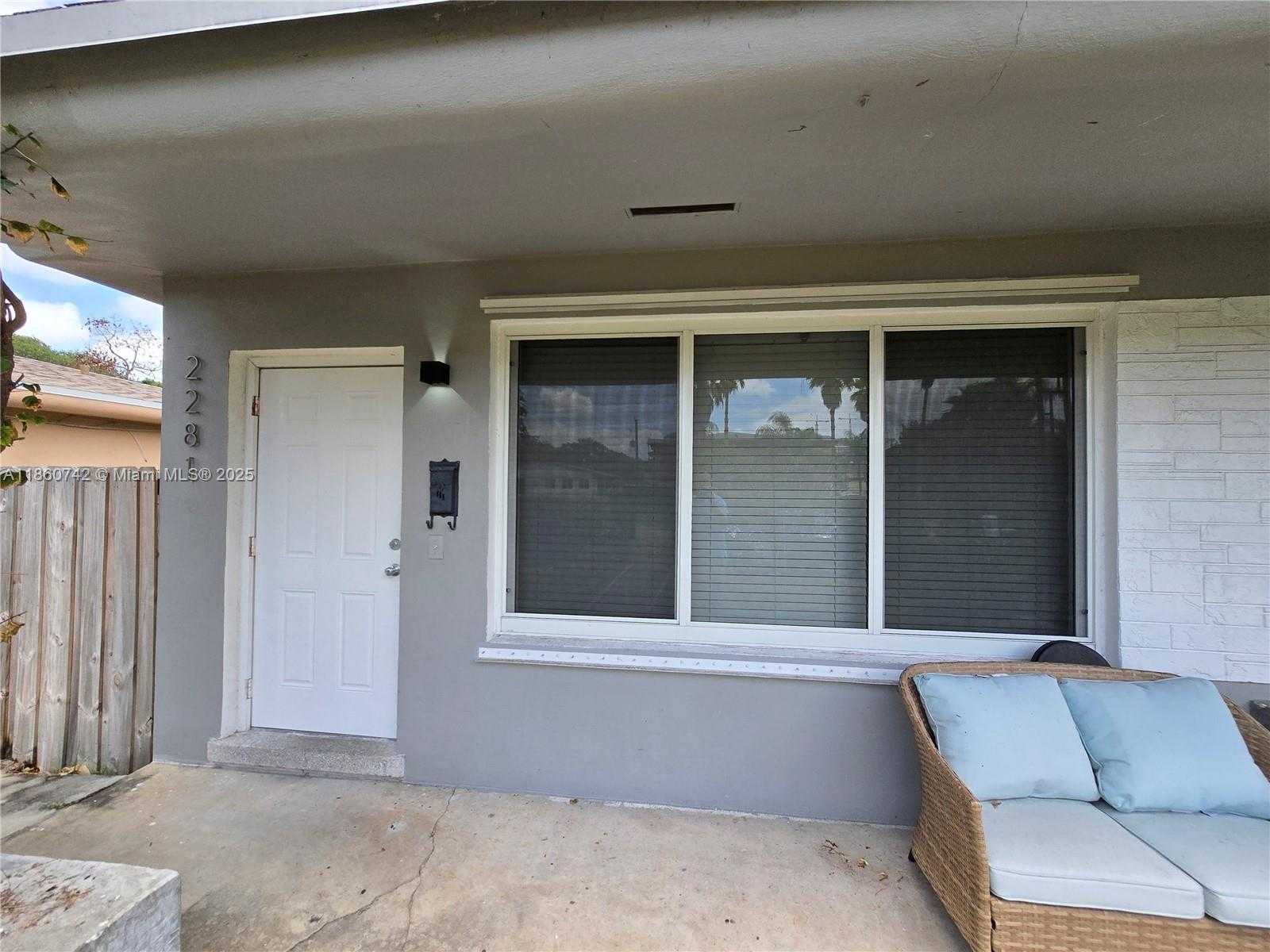 Small Image of 2281 NORTH EAST 173RD ST #2, North Miami Beach Number 21