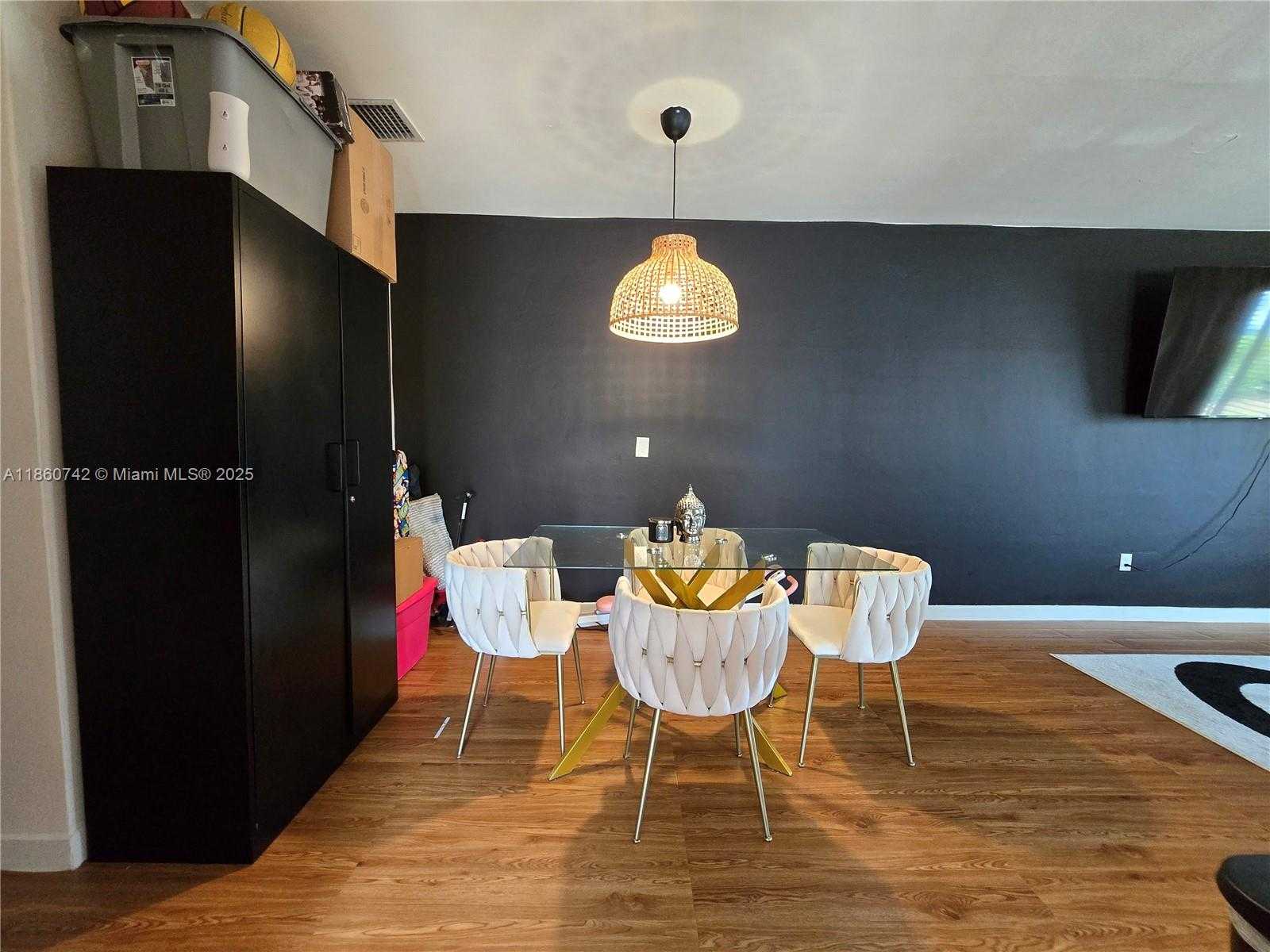 Small Image of 2281 NORTH EAST 173RD ST #2, North Miami Beach Number 25