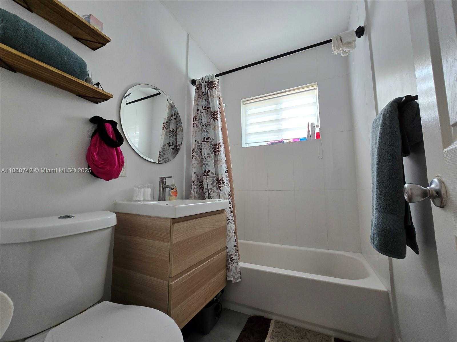 Small Image of 2281 NORTH EAST 173RD ST #2, North Miami Beach Number 29