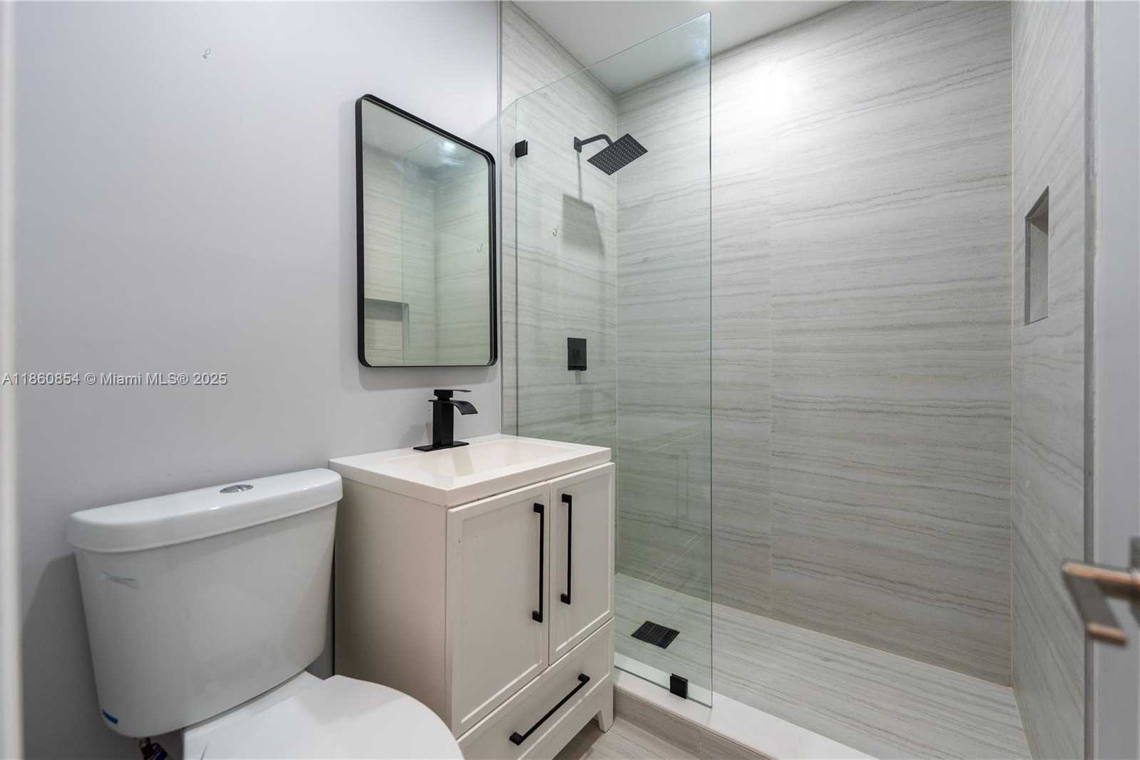 Small Image of 1615 NORTH EAST 9TH ST #4, Fort Lauderdale Number 10