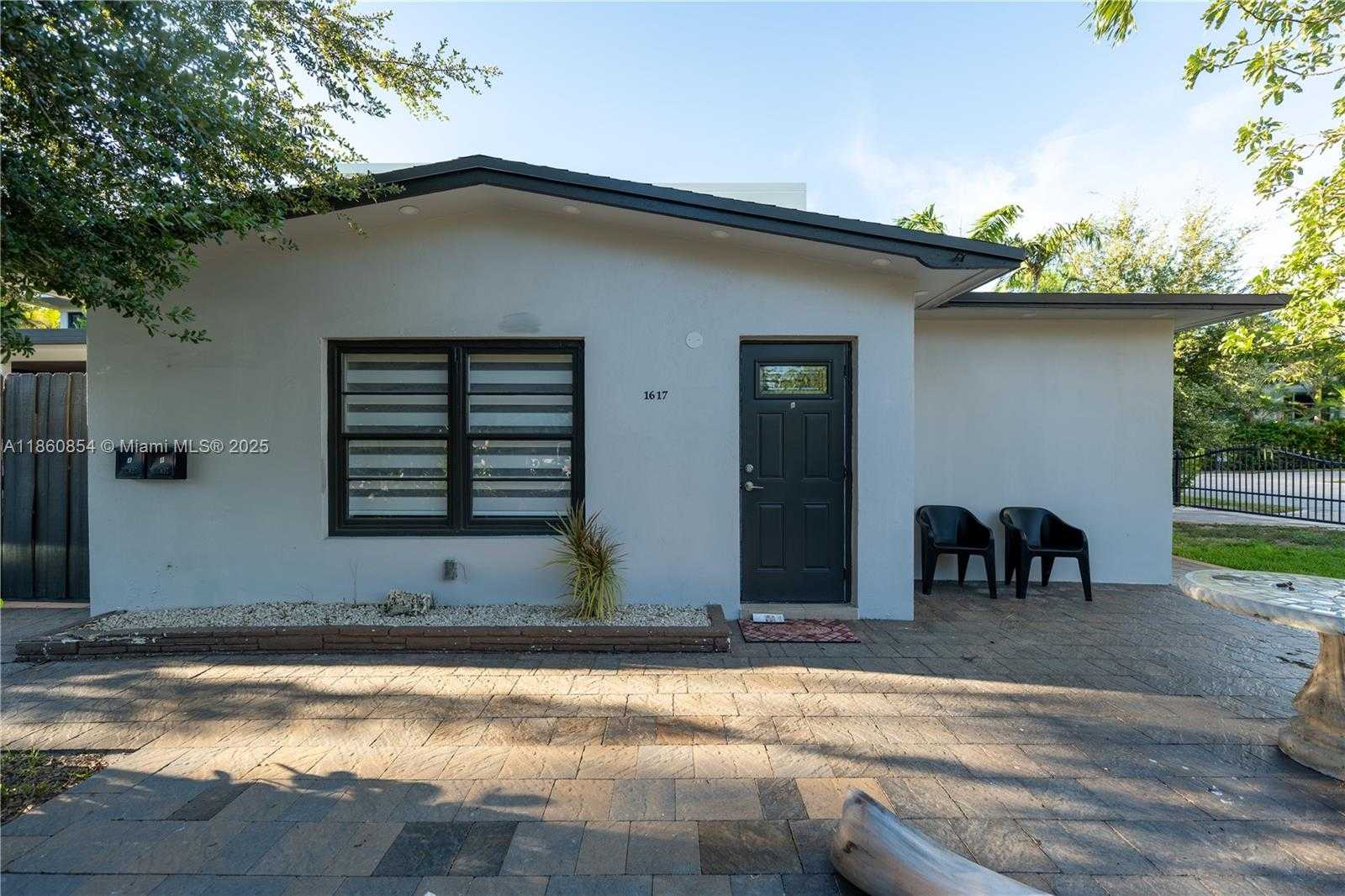 Small Image of 1615 NORTH EAST 9TH ST #4, Fort Lauderdale Number 23