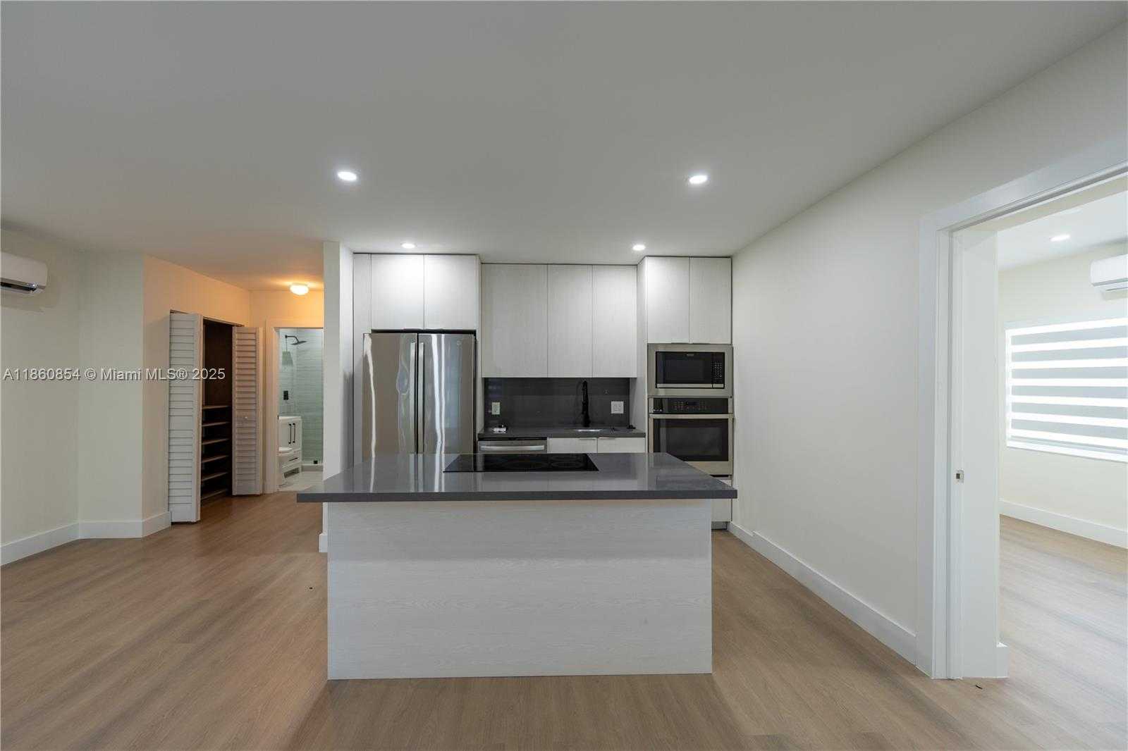 Small Image of 1615 NORTH EAST 9TH ST #4, Fort Lauderdale Number 7