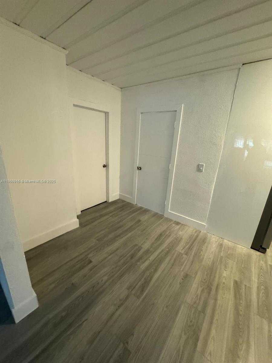 Small Image of 501 WENDELL RD, Fort Pierce Number 11