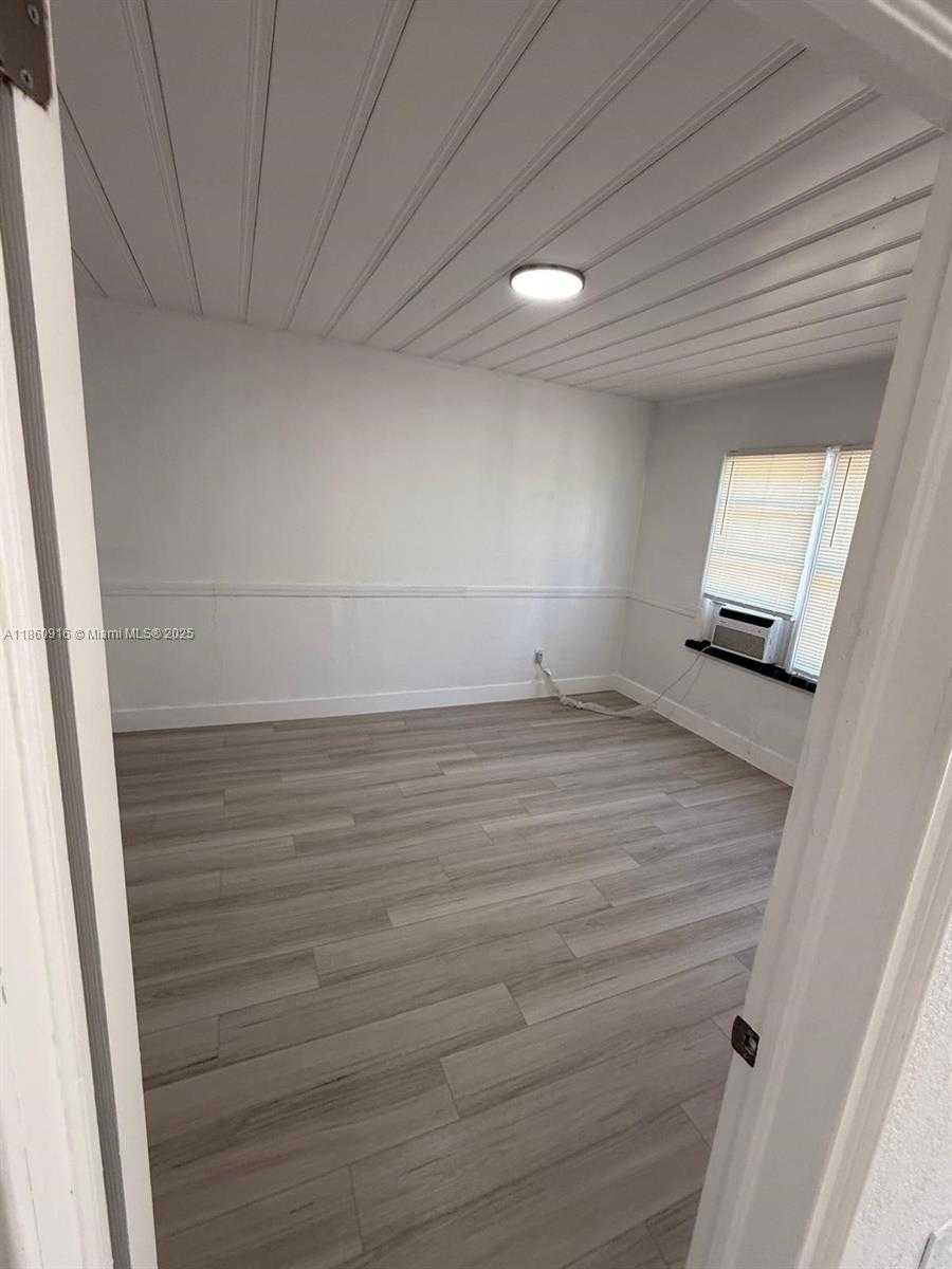Small Image of 501 WENDELL RD, Fort Pierce Number 20
