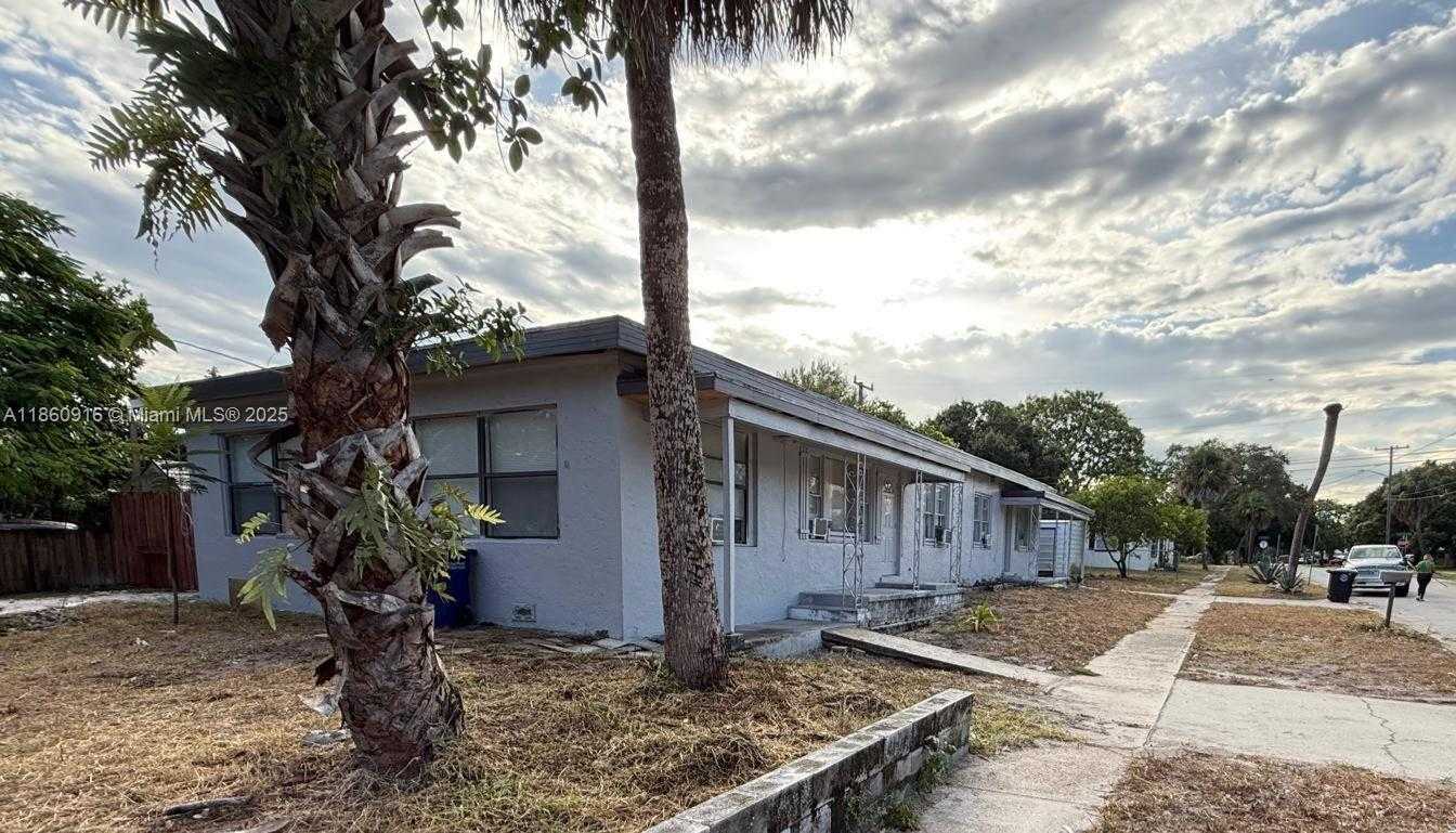 Small Image of 501 WENDELL RD, Fort Pierce Number 28
