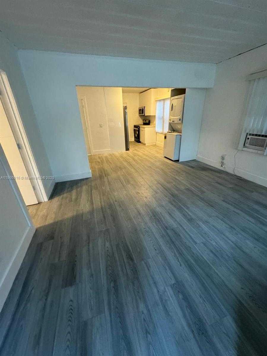 Small Image of 501 WENDELL RD, Fort Pierce Number 4