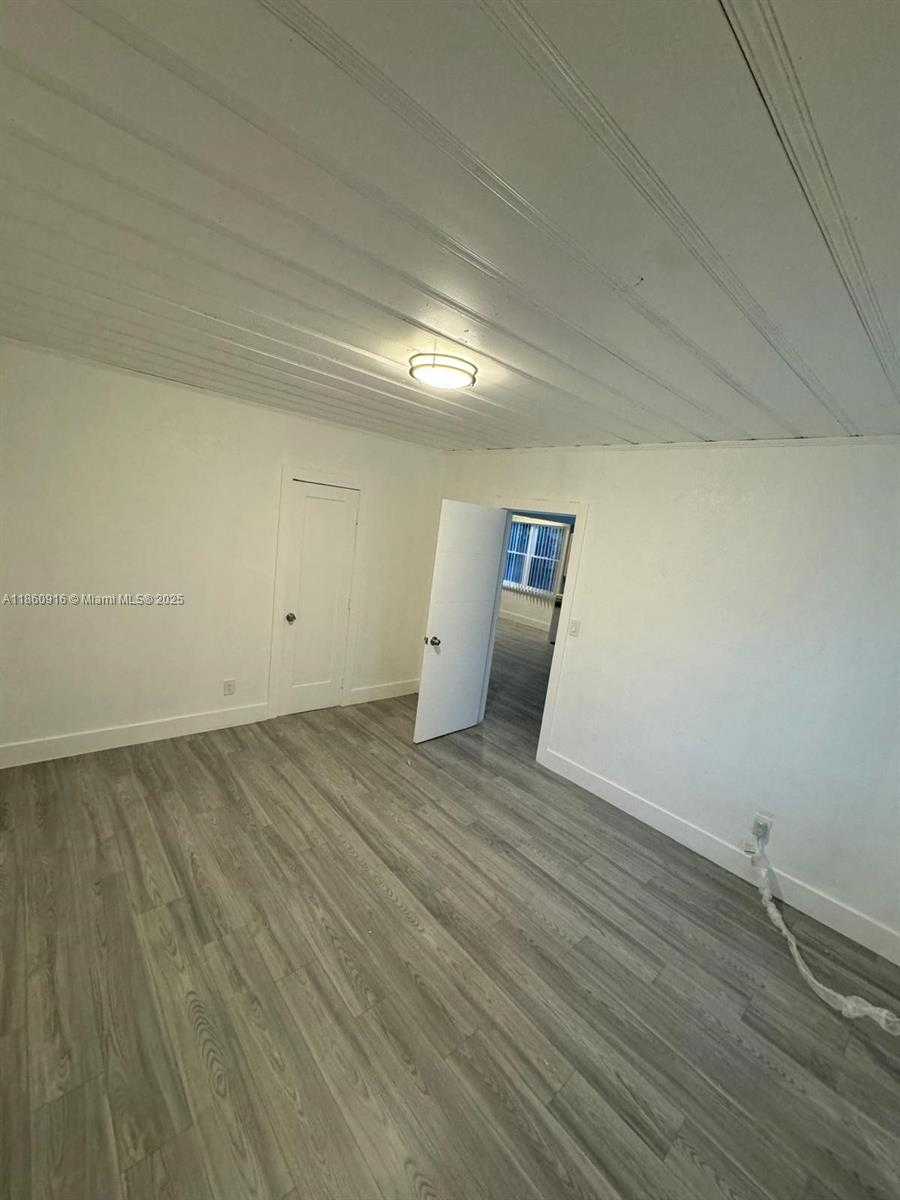 Small Image of 501 WENDELL RD, Fort Pierce Number 9