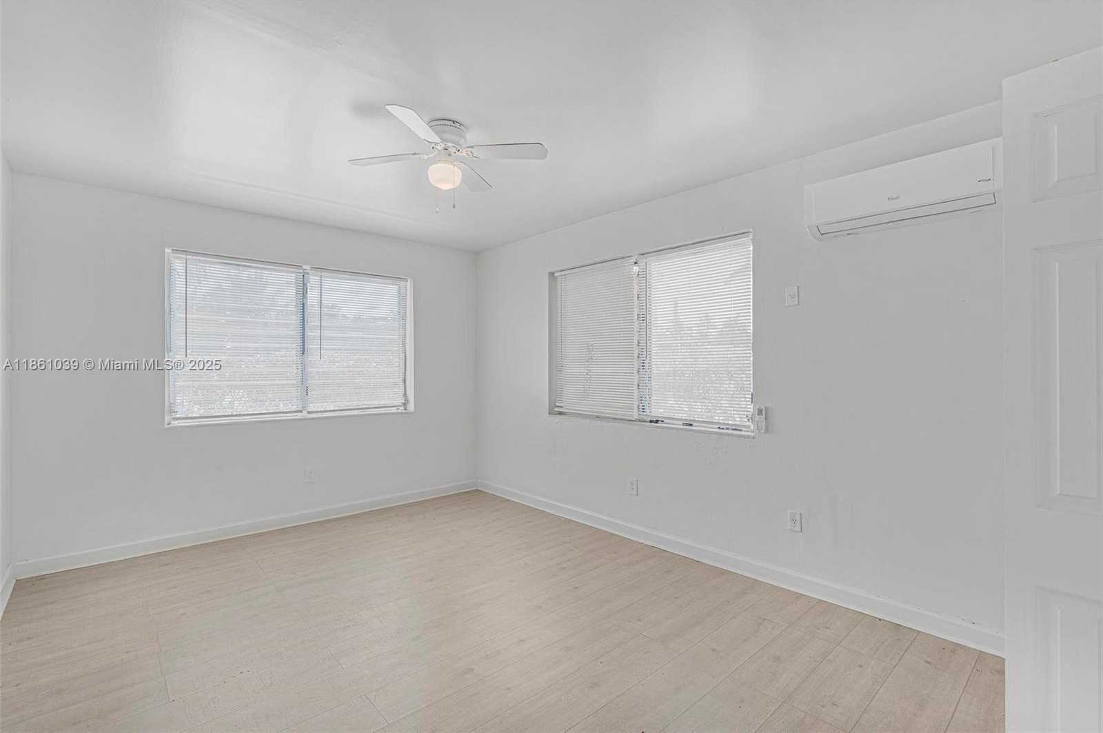 Small Image of 8031 HAWTHORNE AVE #4, Miami Beach Number 13